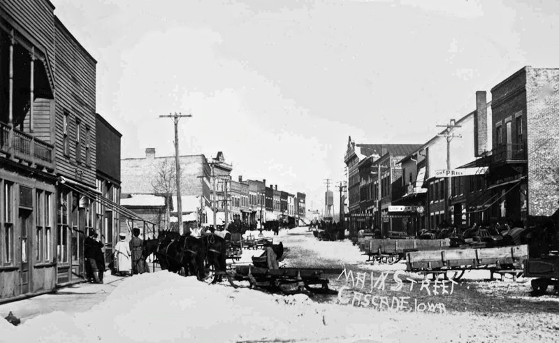 Browse the photo archive